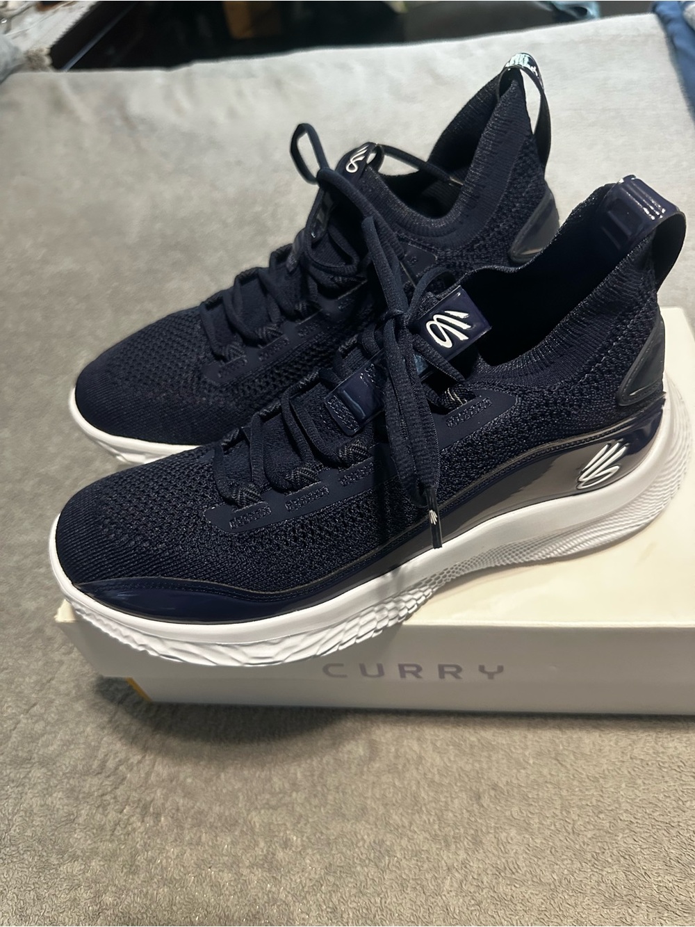 Under Armour Women's Navy Knit Athletic Sneakers with White Sole - Unisex